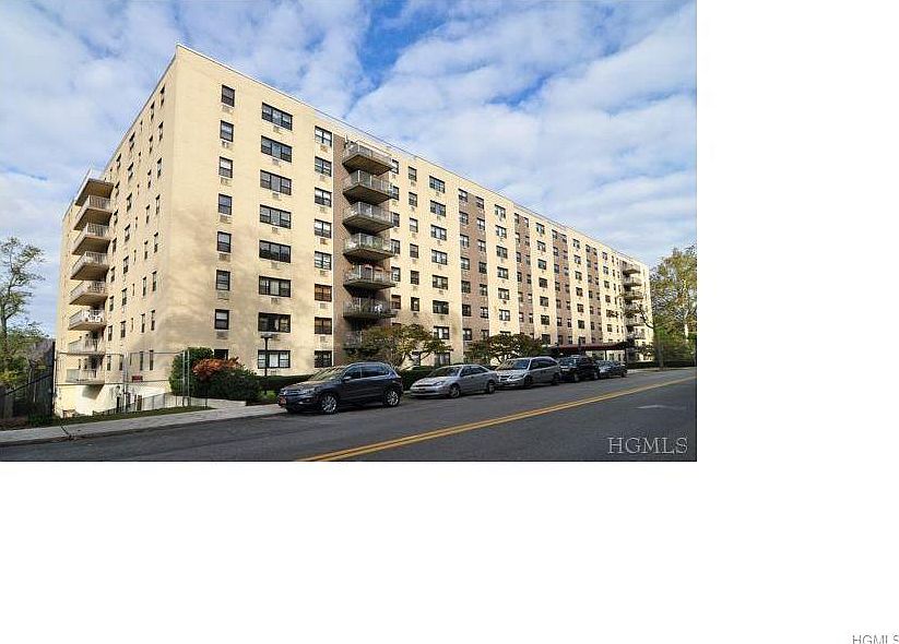 1st image of 1085 Warburton Ave APT 227