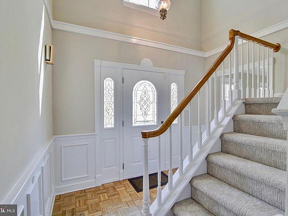 3rd image of 2110 Gunnell Farms Dr