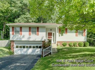 904 N Park Ridge Ct, Bloomington, IN 47408