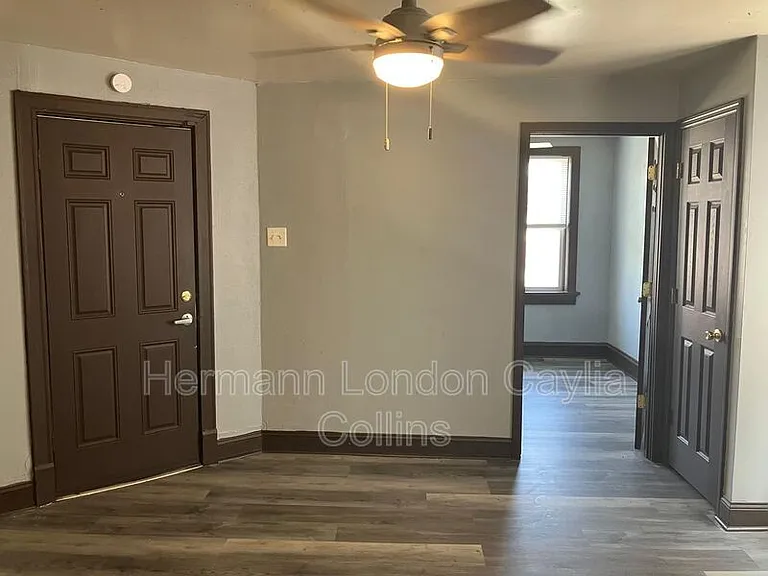 2641 Minnesota Ave #2S — Photo 2