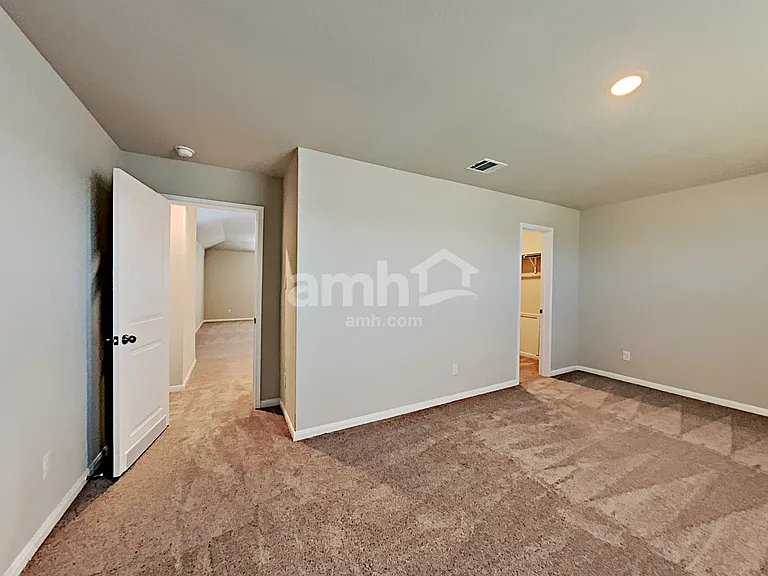 2712 Iberia Ct — Photo 19