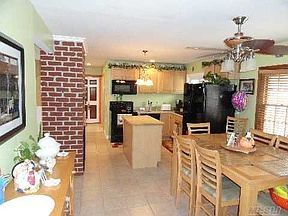 2nd image of 16 Swing Ln