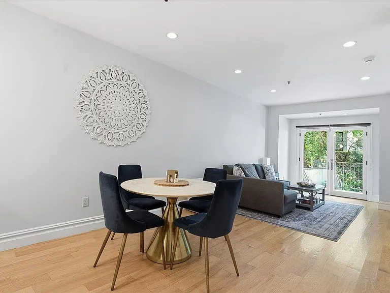 610 Madison St #1 — Photo 12
