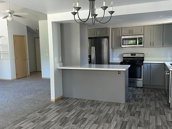 Kitchen and dining area