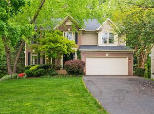 20636 Parkside Cir, Sterling, VA 20165