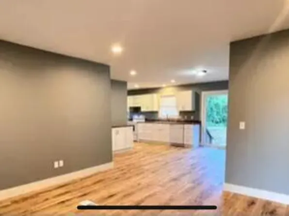 460 W River Rd, Wewahitchka, FL 32465