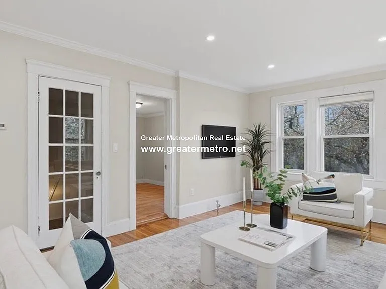 142-144 Mystic Valley Pkwy #2 — Photo 2