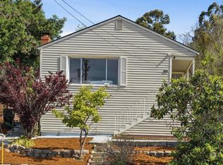 6914 Outlook Ave, Oakland, CA