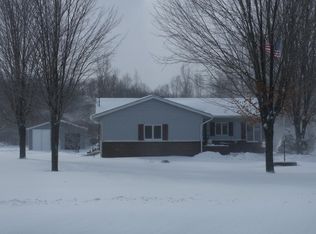 6630 17 Mile Rd NE, Cedar Springs, MI 49319