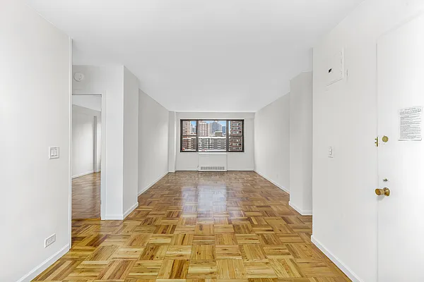 Rented by GoodRock Realty | media 3