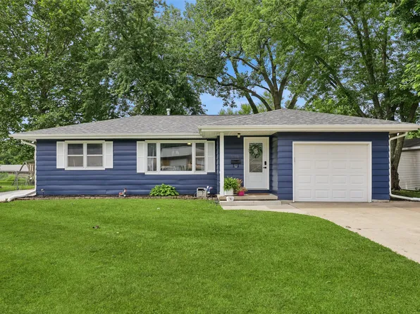 1110 W South St, Winterset, IA 50273