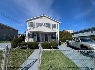 69-71 N East St #1, Holyoke, MA 01040