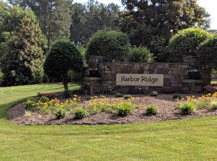 215 Harbor Ridge Dr W, Connelly Springs, NC 28612