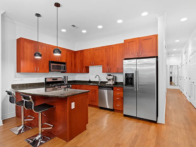 1441 N Wicker Park Ave #1N — Photo 10