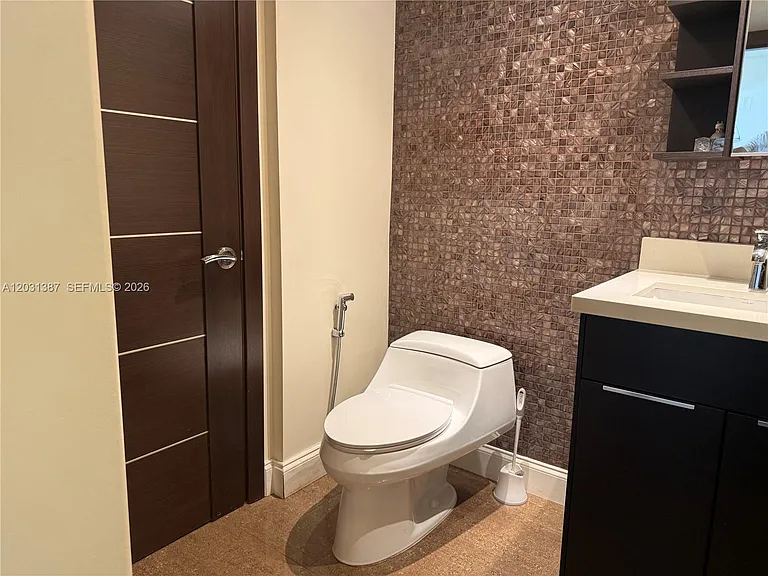 19220 NE 25th Ave #272B — Photo 13