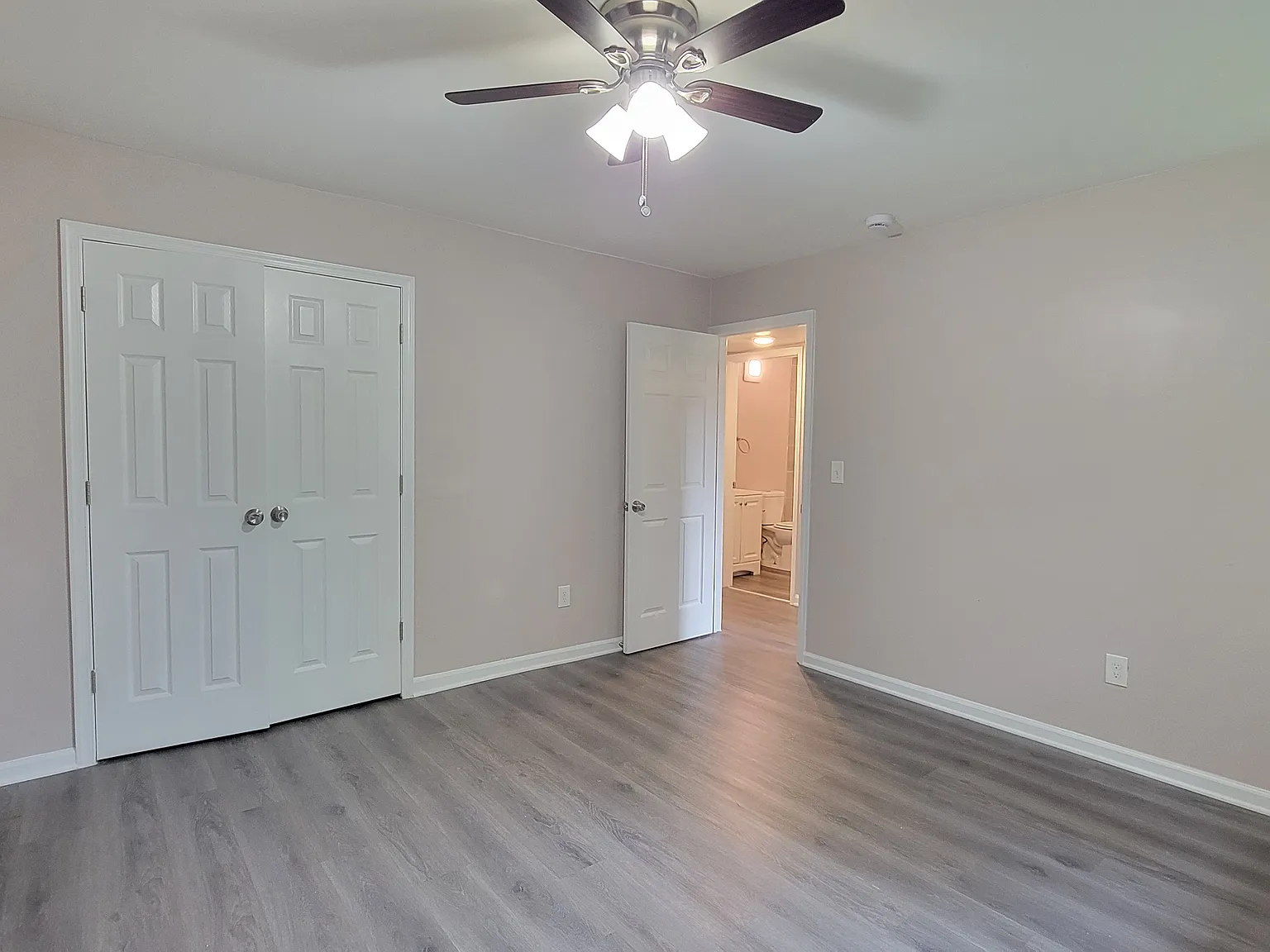 2 bed, 850 sqft, $1,195 — Photo 2