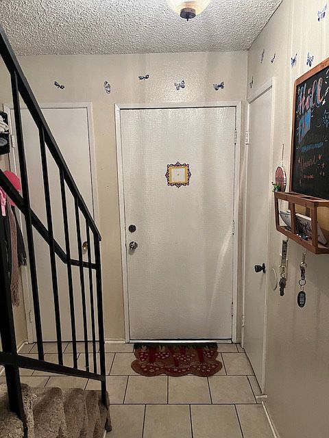 1st image of 4726 Knickerbocker Ln