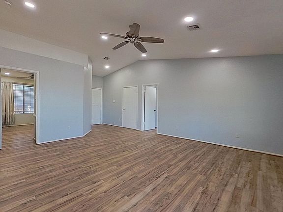 3rd image of 11472 E 24th Pl