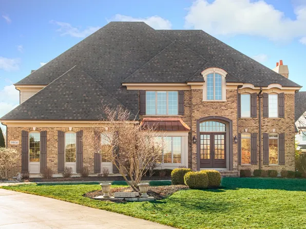 39W161 Longmeadow Lane St, Charles, IL 60175