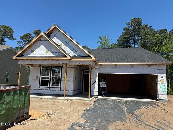 2nd image of 1081 Rosefield Way NW