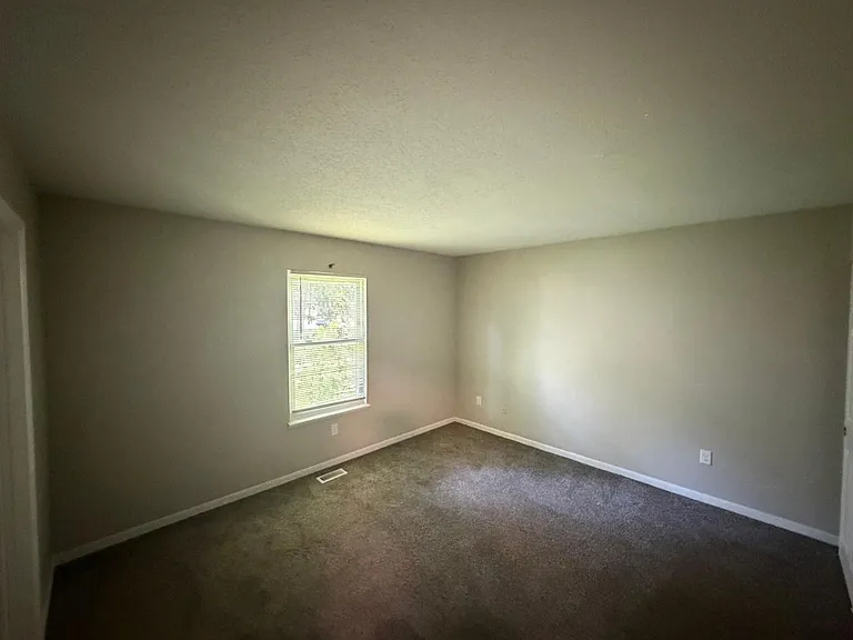 3781 Cherry Hill Ct — Photo 9
