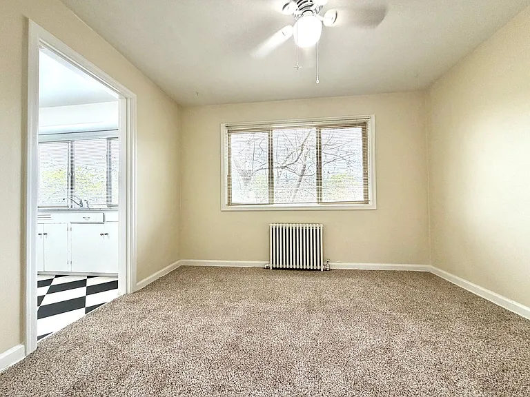 105 NE 61st Ave #1-21 — Photo 5