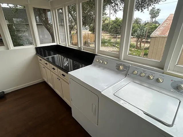 432 S Ash St — Photo 13
