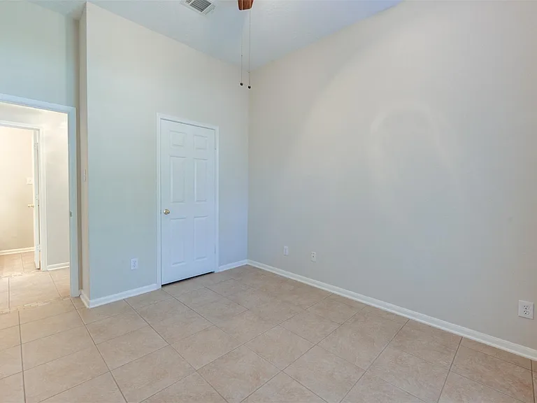 9026 Robinhoods Well Dr — Photo 38