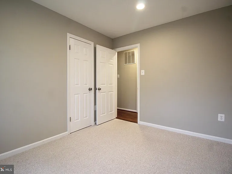 4500 Lantern Pl — Photo 16