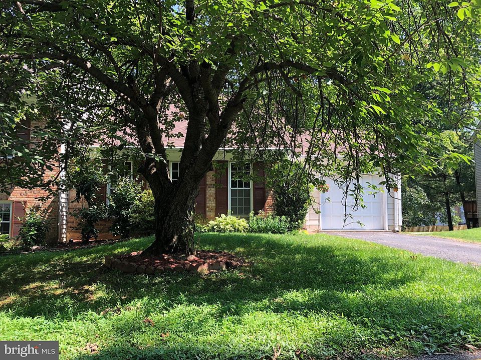 1st image of 10004 Wood Sorrels Ln