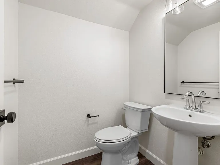 18177 Stonegate Ct — Photo 12