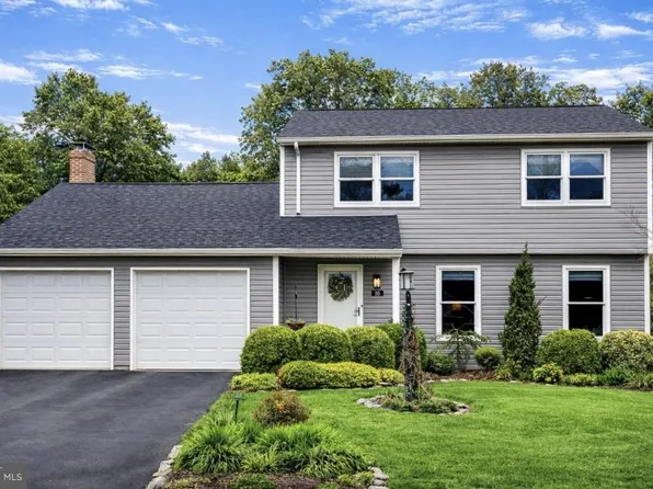 50 Fairway Dr, Camp Hill, PA 17011