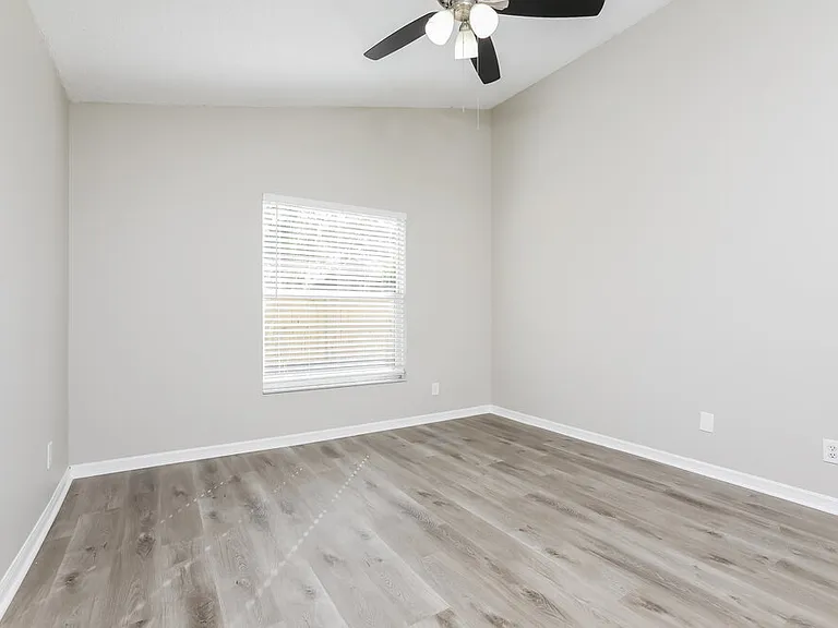 2539 Titus Ct — Photo 8