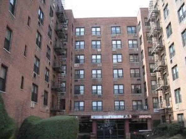 2546 East 13th Street image 1 of 1