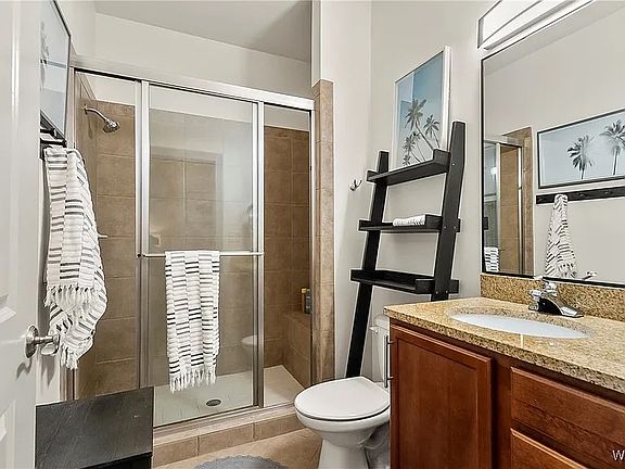 4th image of 1510 9th St Unit 221