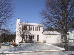 3042 Artesian Ln, Madison, WI 53713