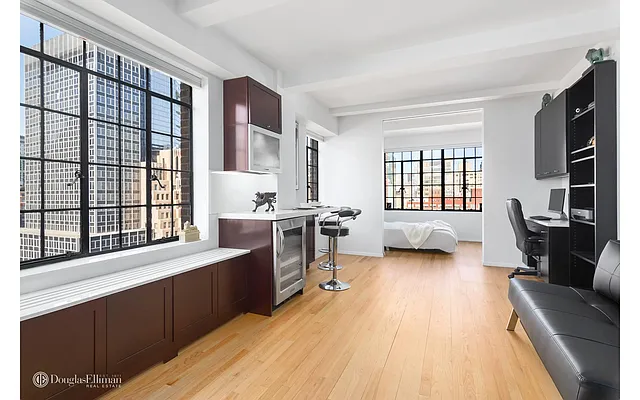 Rented by Douglas Elliman | media 22