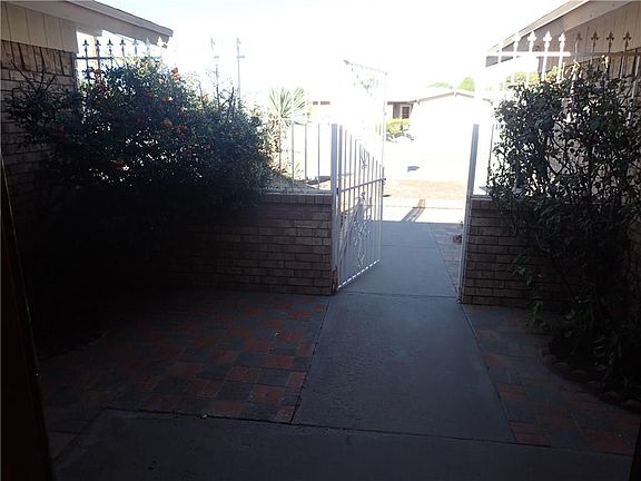 3rd image of 3300 Wayside St