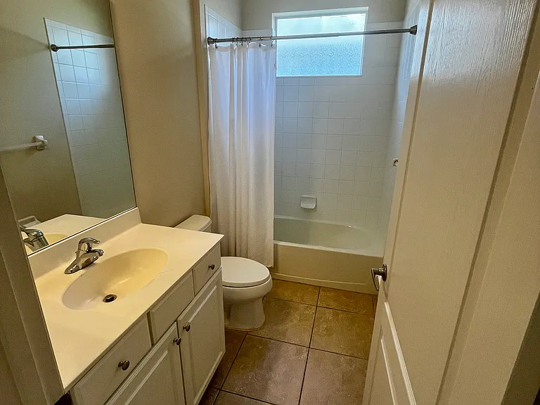 4726 Claremont Park Dr — Photo 33