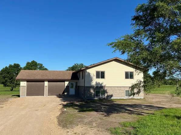 450 Karen Ct, Darwin, MN 55324