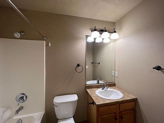 Unit Photo
