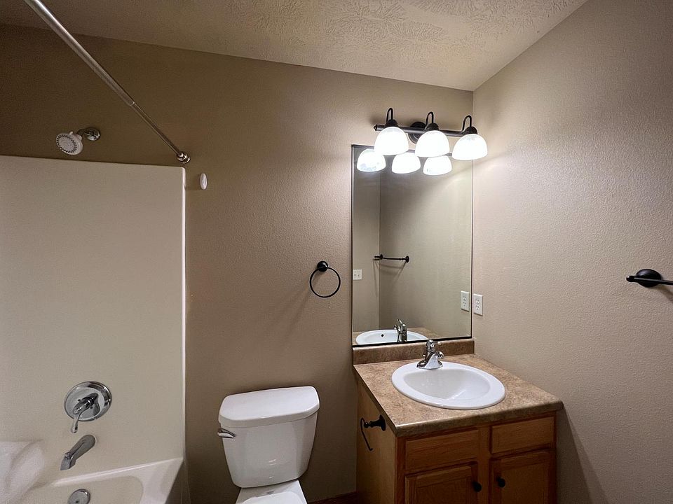 Unit Photo