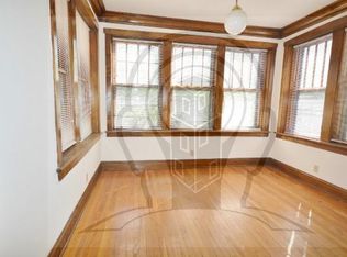 (Undisclosed Address), Chicago, IL 60613