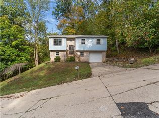 305 Springlea Dr, Winfield, WV 25213