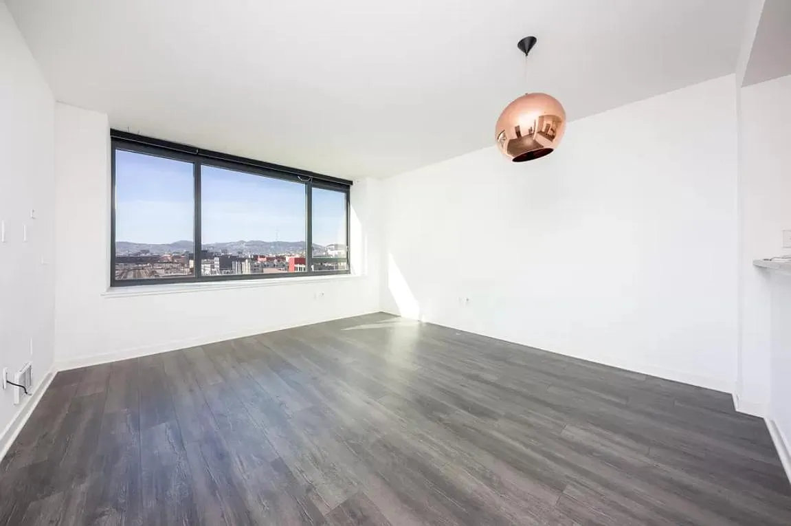 1 bed, 740 sqft, $4,650 — Photo 1