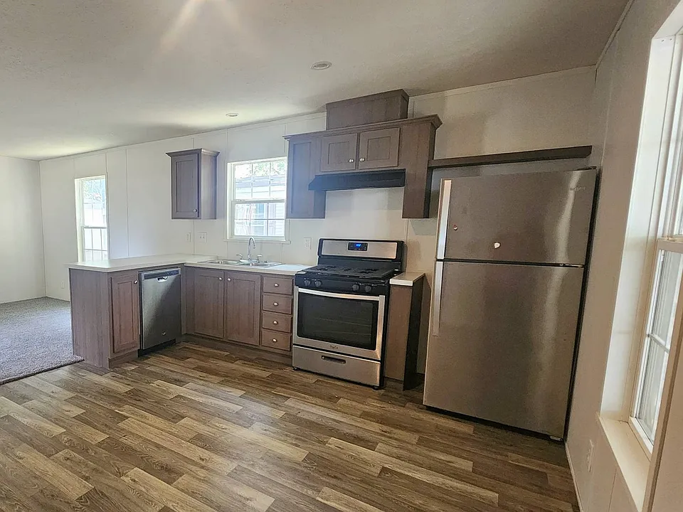 2501 N Apperson Way #72