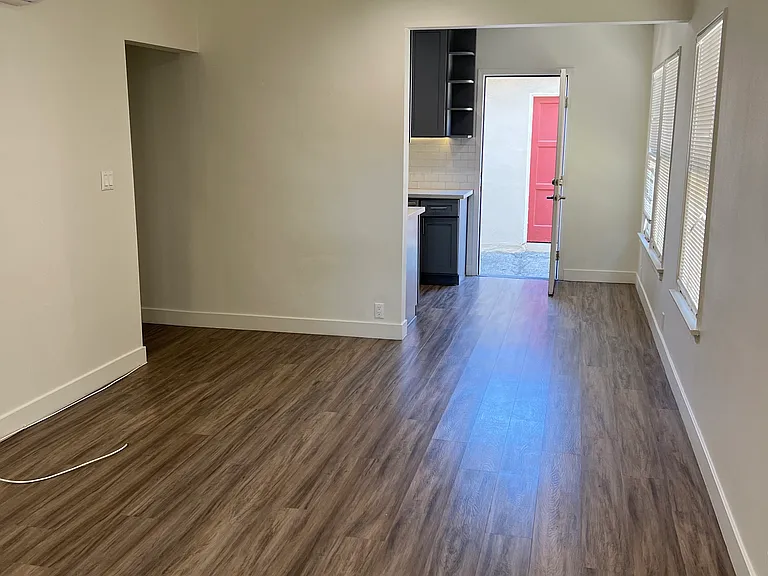 701 Park Ave — Photo 6