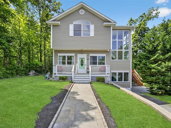 45 Woodland Drive, Carmel, NY 10512