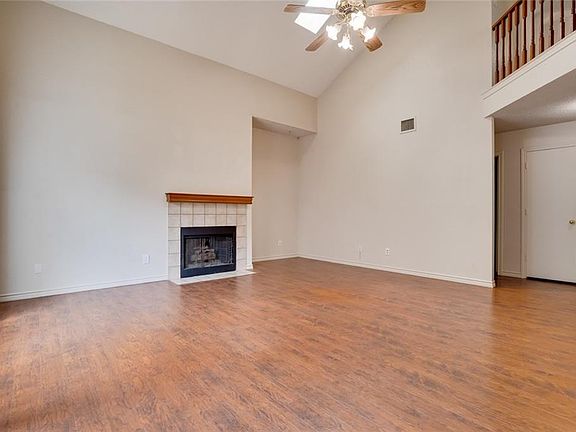 5th image of 6904 Moccasin Dr