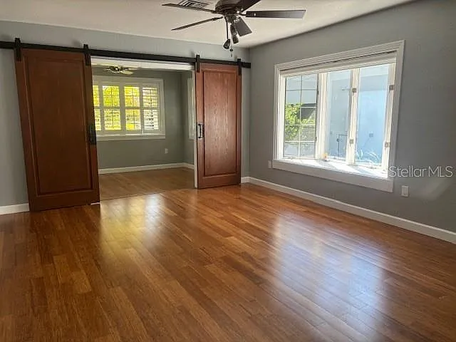 559 Chicago Ave — Photo 6
